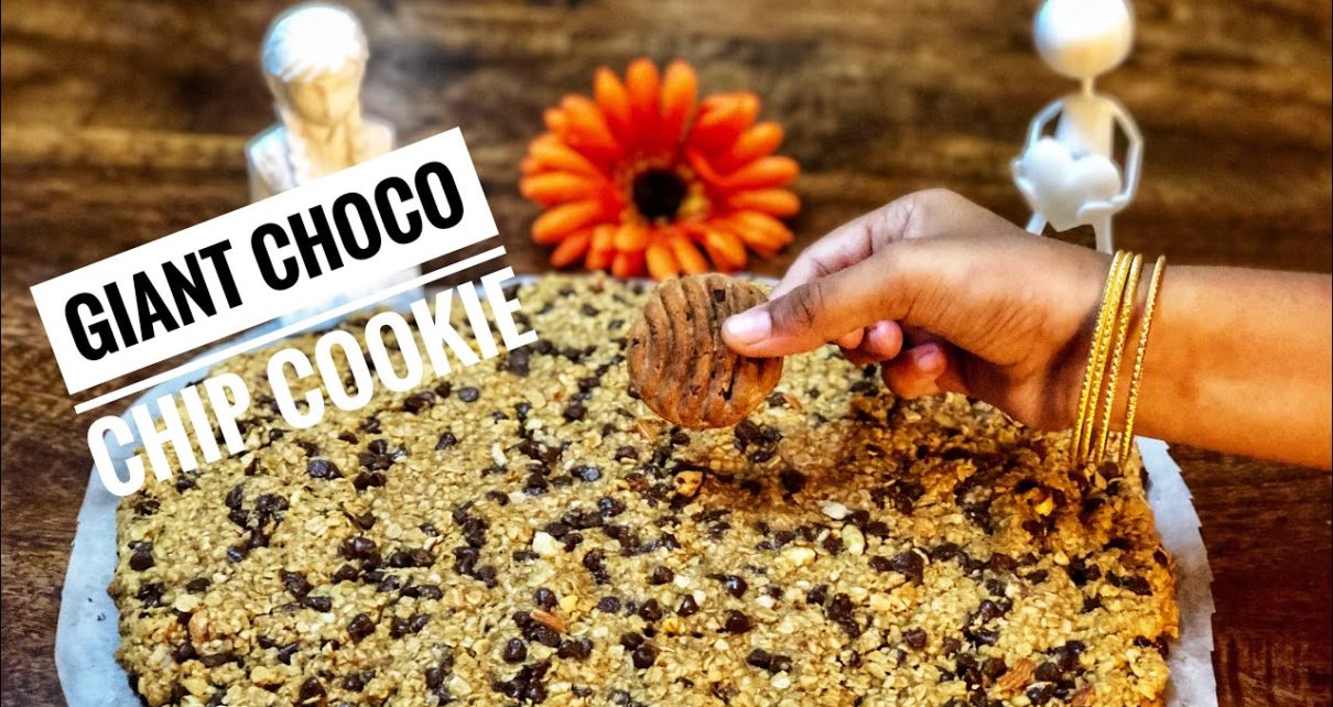 yt 98727 Giant Choco Chip Cookie How to Make a Giant Cookie 1210x642 - Giant Choco Chip Cookie | How to Make a Giant Cookie