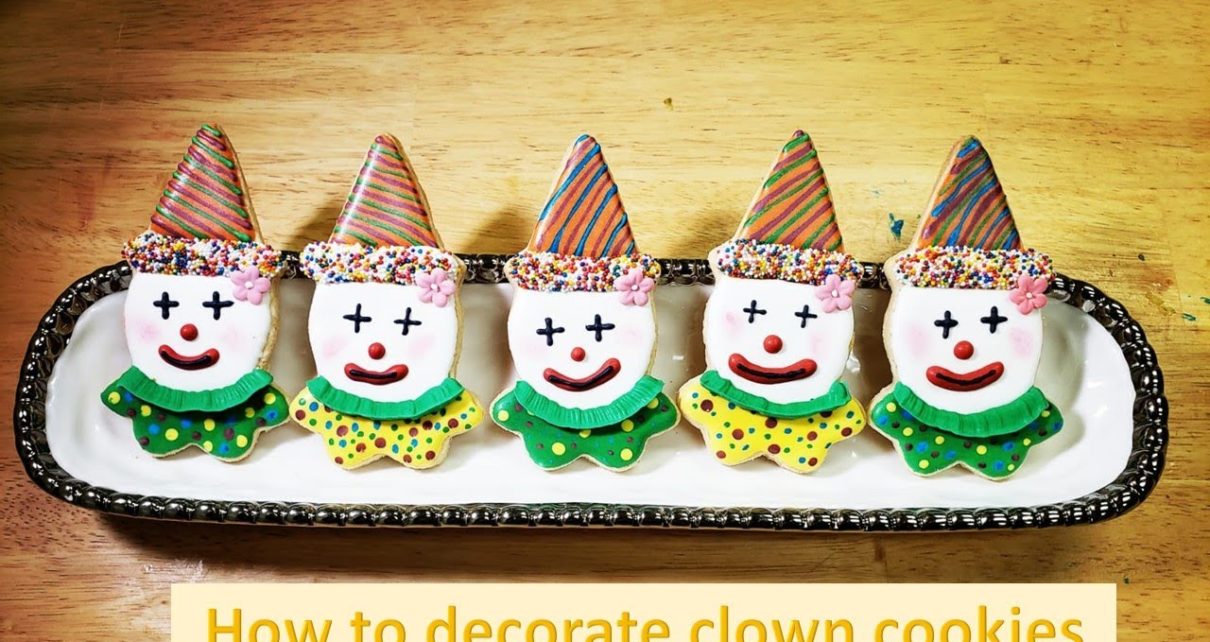 yt 99669 How to Make and Decorate Clown Cookies Great for Purim 1210x642 - How to Make and Decorate Clown Cookies! (Great for Purim)