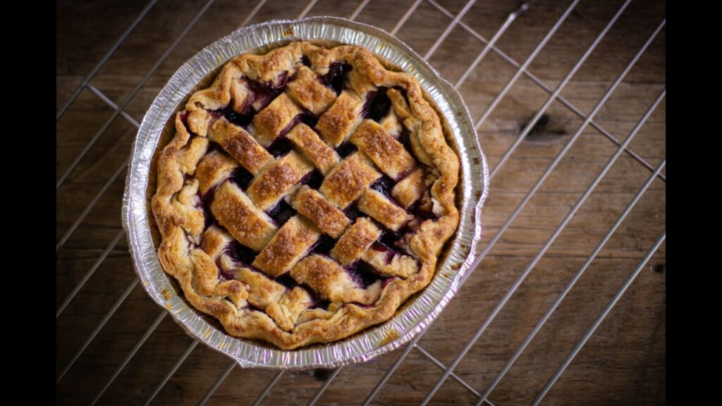 How To Make A Classic Blueberry Pie Sweet Pie Recipes Video Bakery