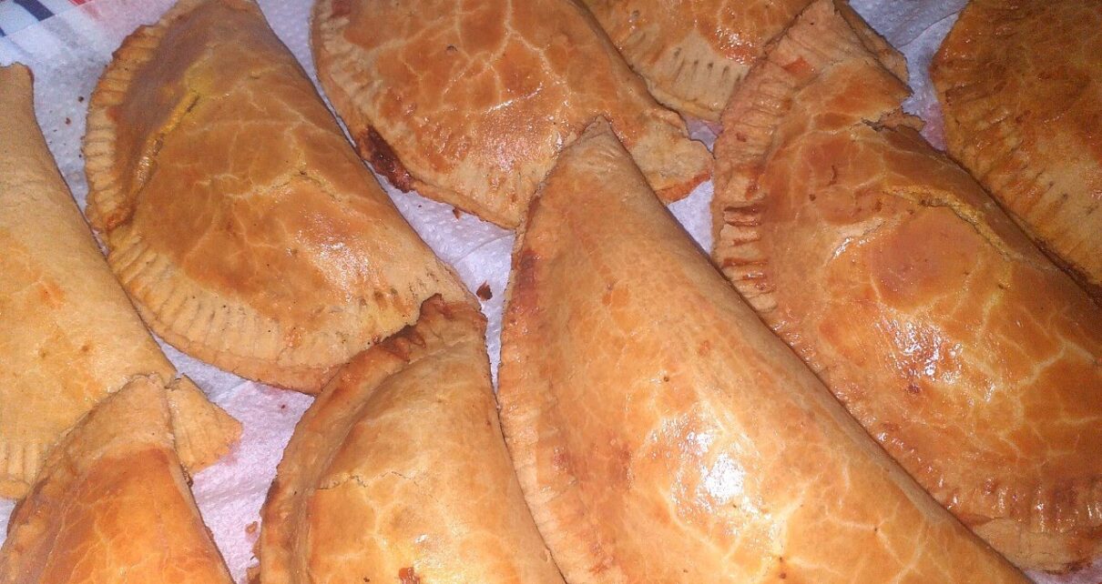 yt 262872 LETS BAKE MEAT PIE EDITION 1210x642 - LET'S BAKE: MEAT PIE EDITION