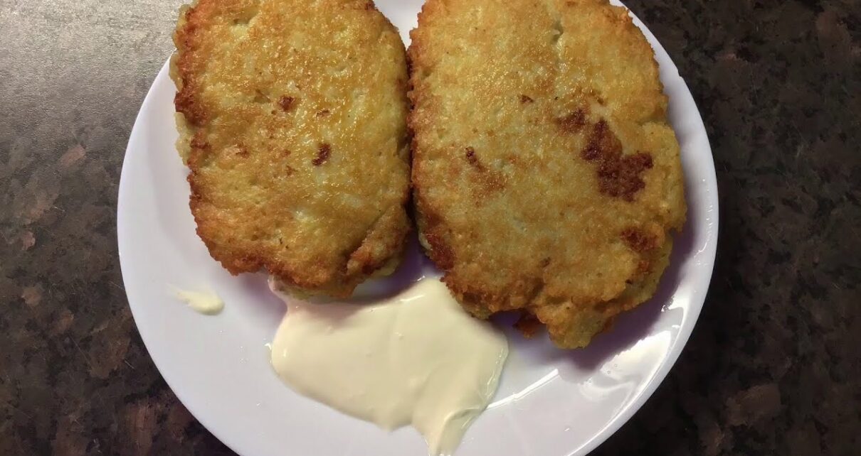 yt 269390 How To Make Potato Pancakes With Meat Filling 1210x642 - How To Make Potato Pancakes With Meat Filling